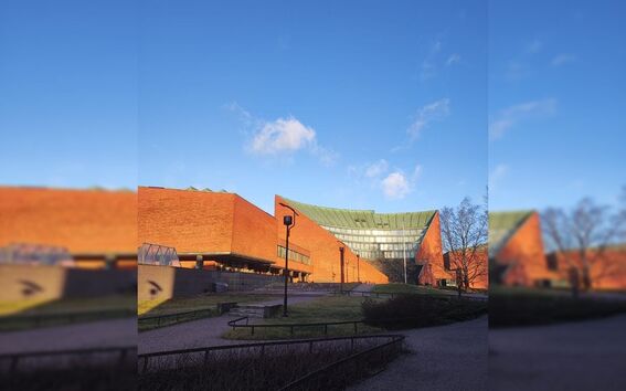Photo of amphitheatre on Otaniemi campus