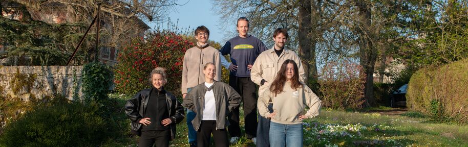 Six students of the AGI 2025 Team in a picture